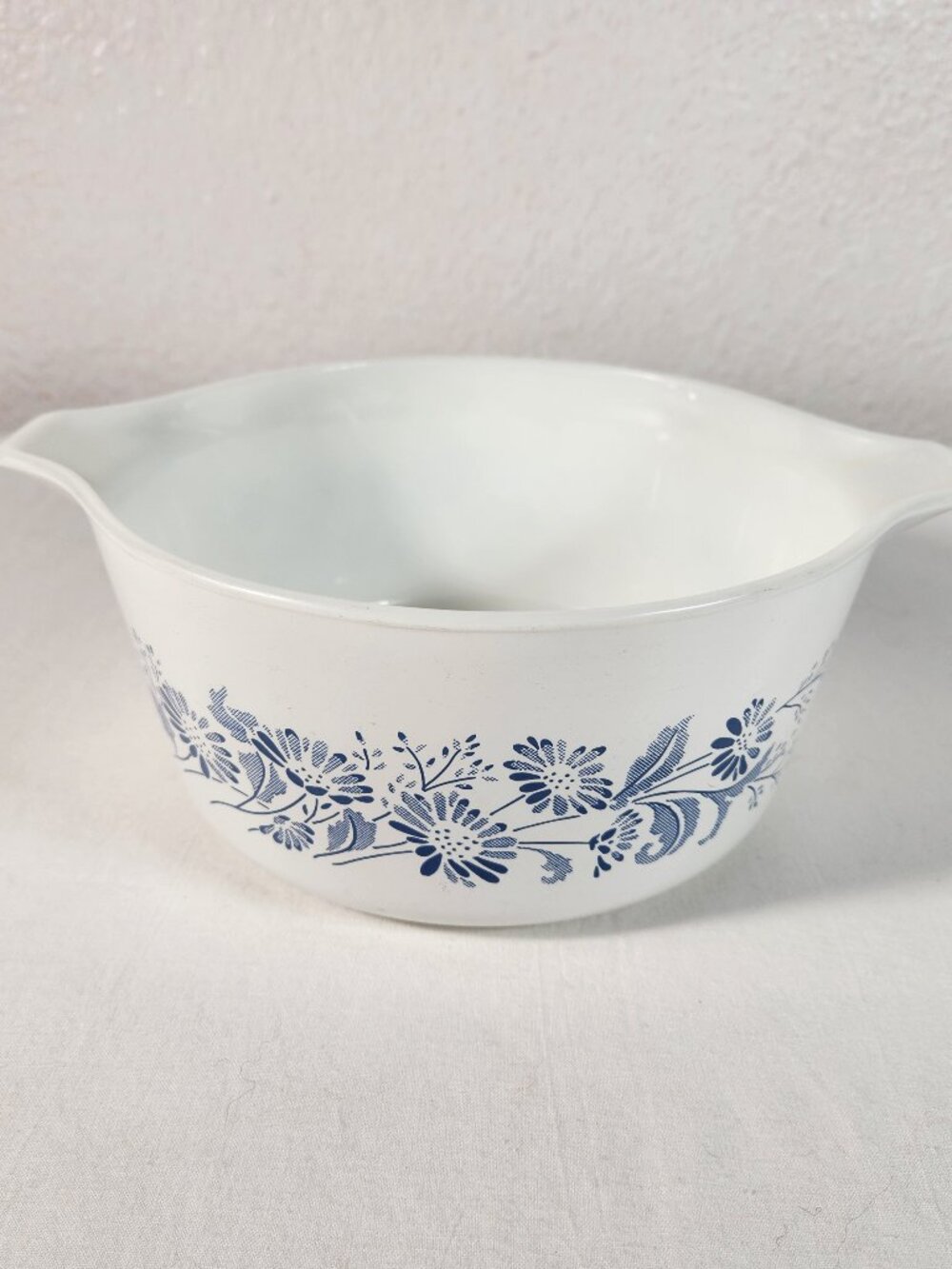 VTG PYREX 474-B COLONIAL MIST 1.5L CORNING NY USA CASSEROLE BOWL WHITE BLUE VG+